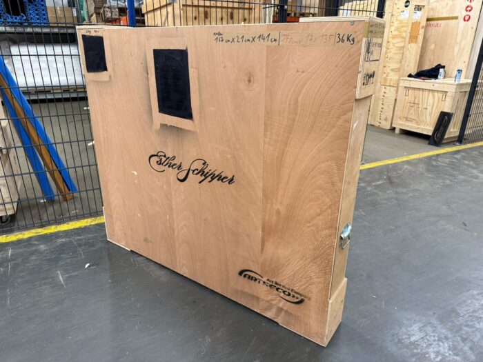 BK165 aussen167x21x141cm//  innen158x17x135cm