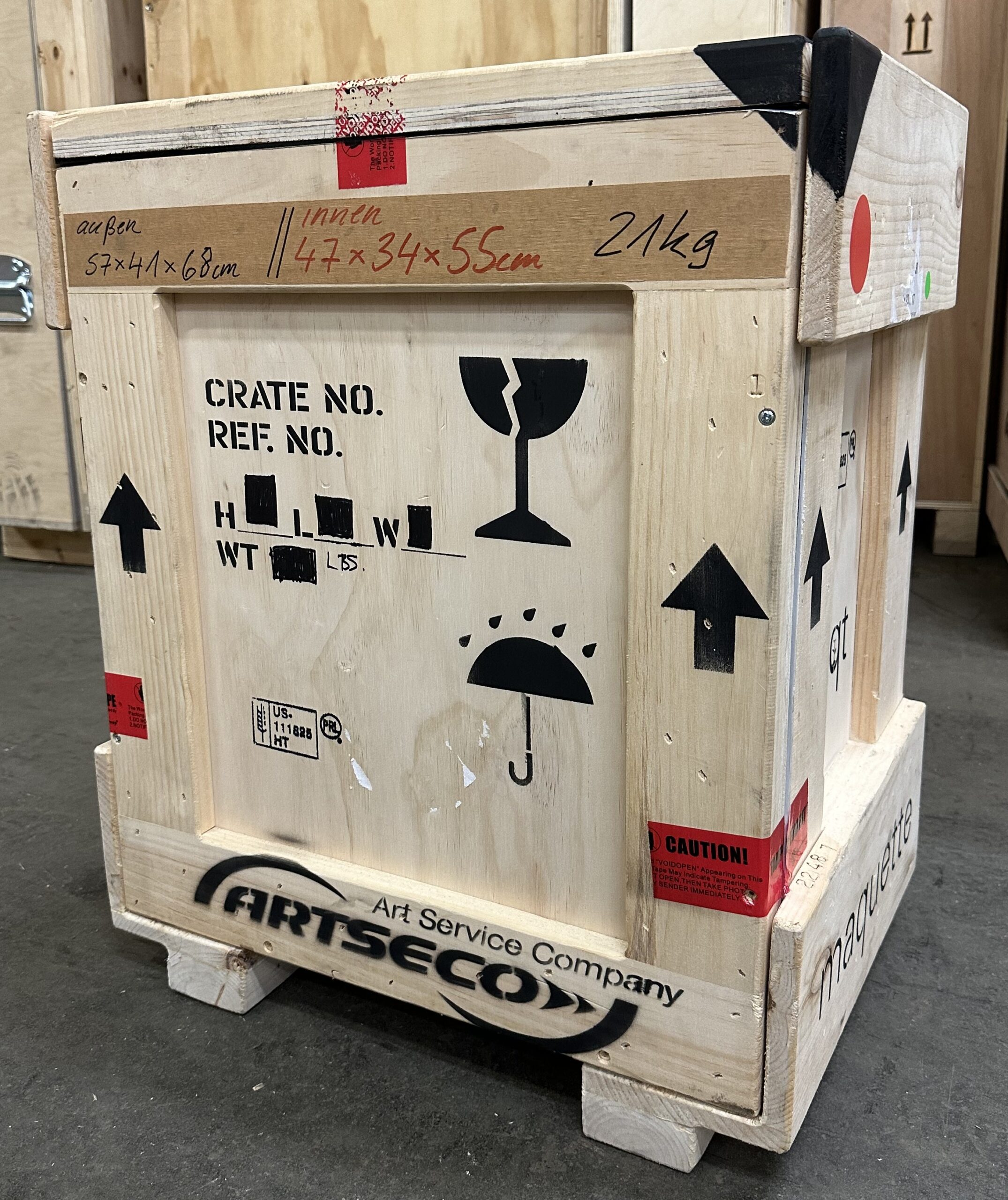 BK205 aussen57x41x68cm//innen47x34x55cm// 21kg